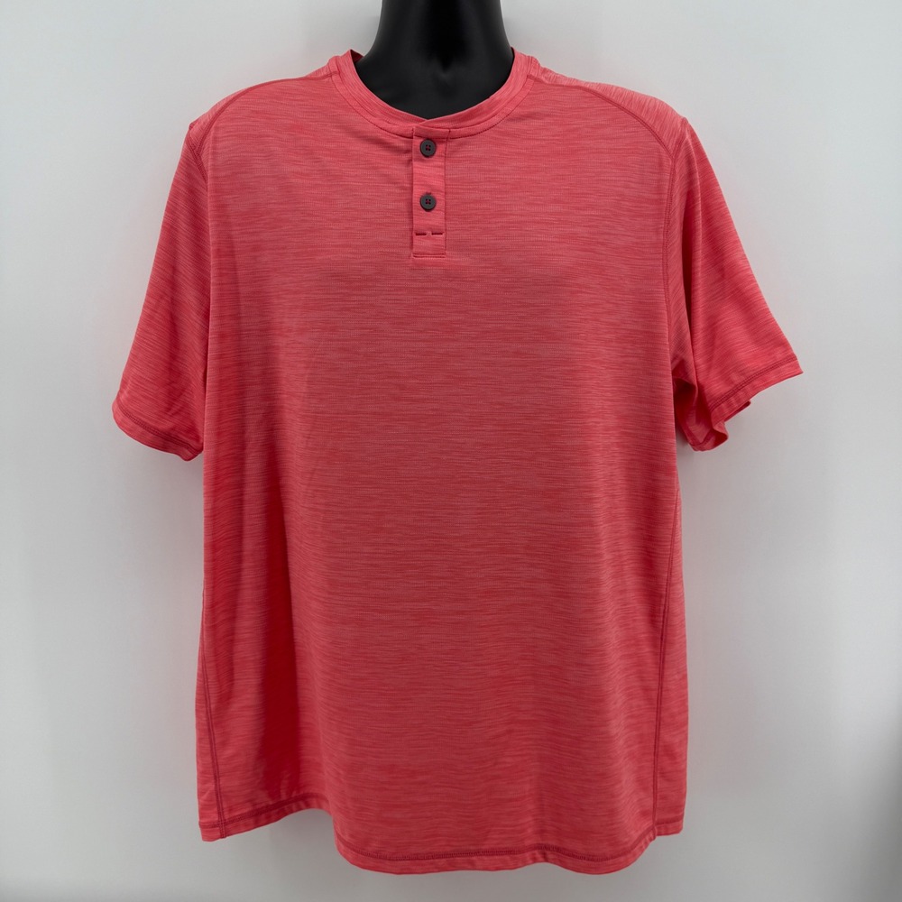 Tommy Bahama Henley Men L Red Space Dye Polyester Spandex Short Sleeve Shirt
